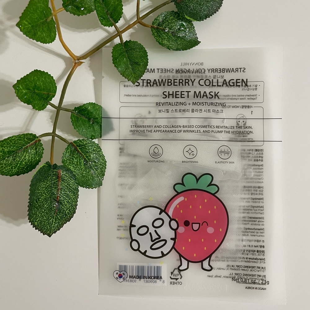 New $5ea OR 5/$15 New BONNYHILL Strawberry Collagen Hydrate Sheet Face Mask